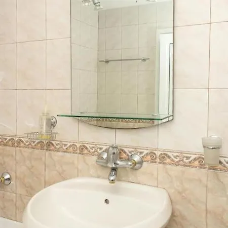 Apartment Modern Bright Close To Center And Grand Mall